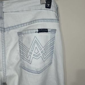 7 for All Mankind Very Light Wash Denim Bootcut Size 26
